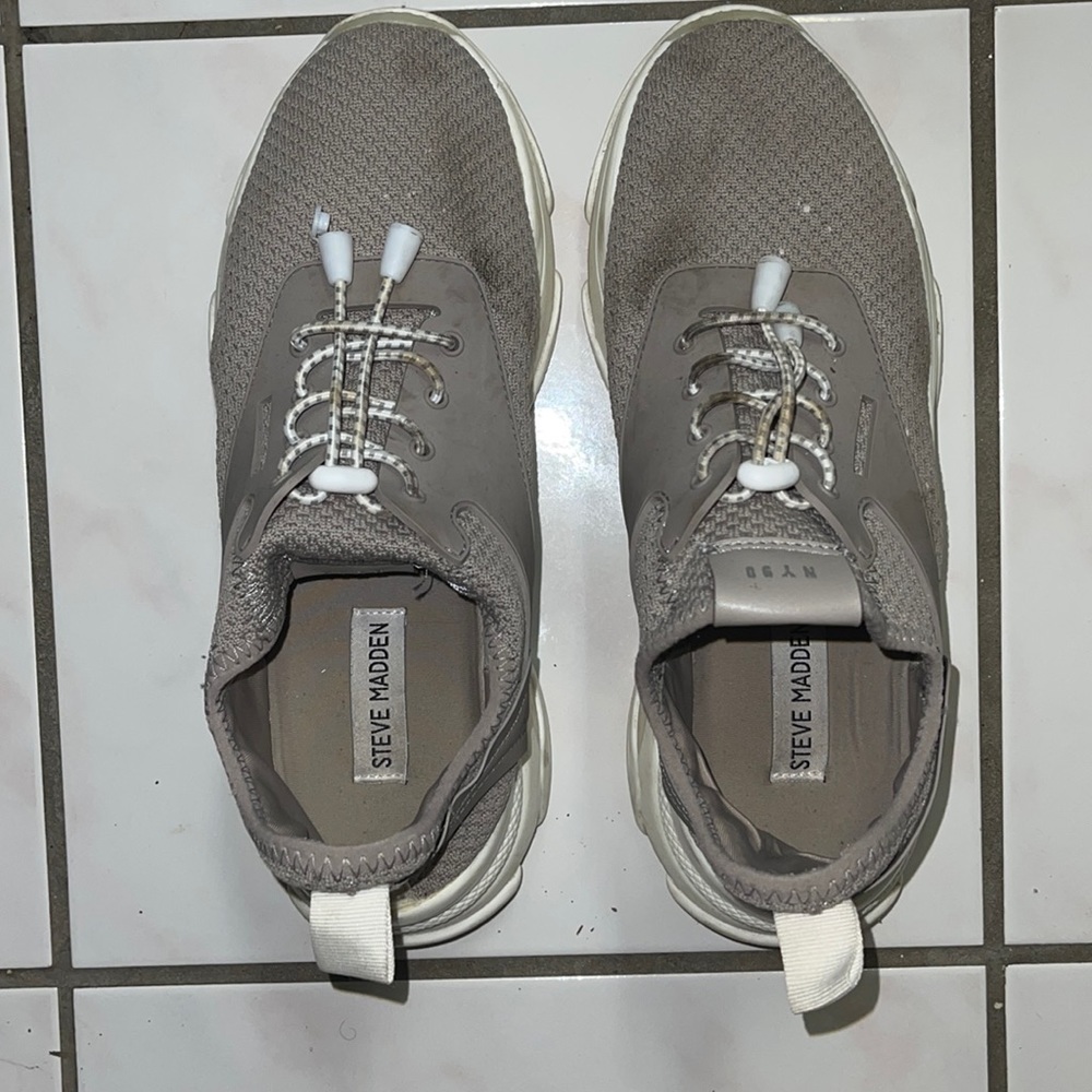 Steve Madden sneakers